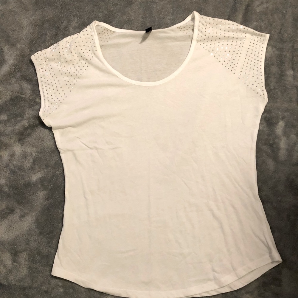 Ladies White District Shirt NEW